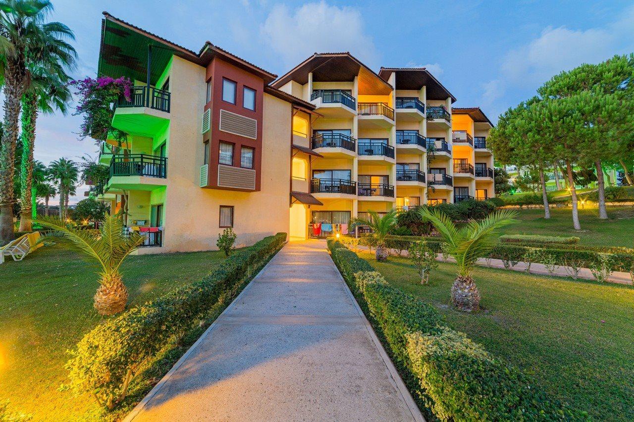 Hotel Justiniano Club Park Conti Okurcalar Exterior foto